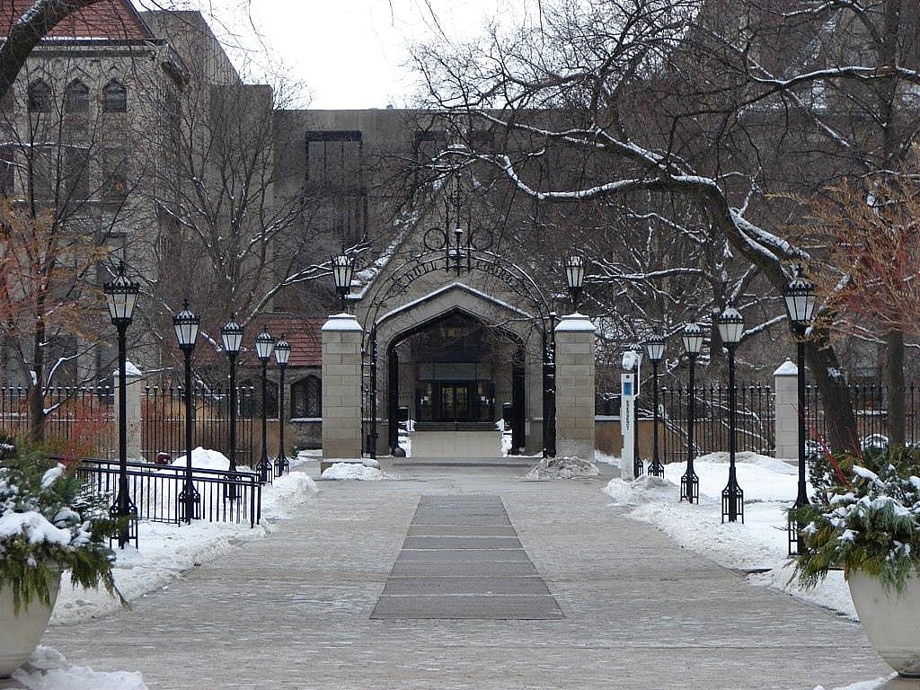 #76. University of Chicago