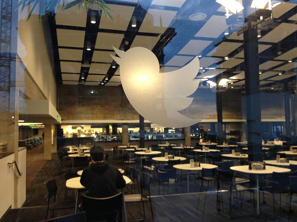 #33. Twitter