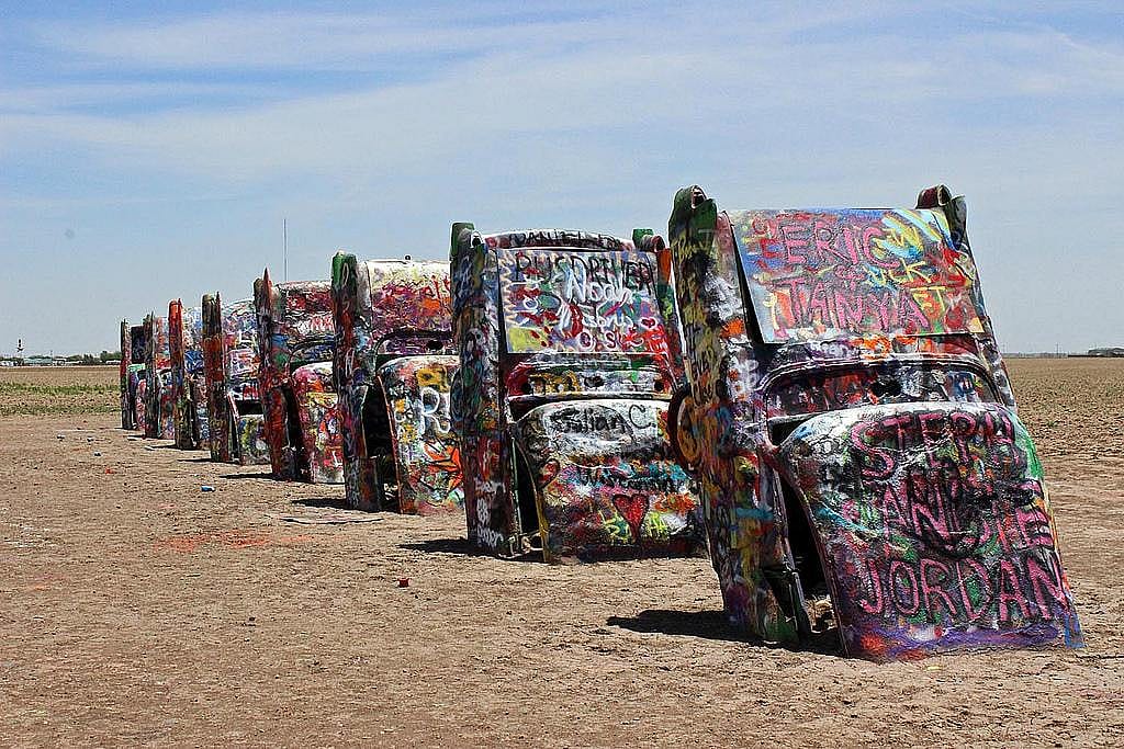 Texas: Cadillac Ranch