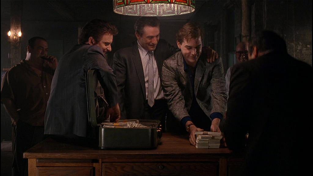 1990: Mob rule
