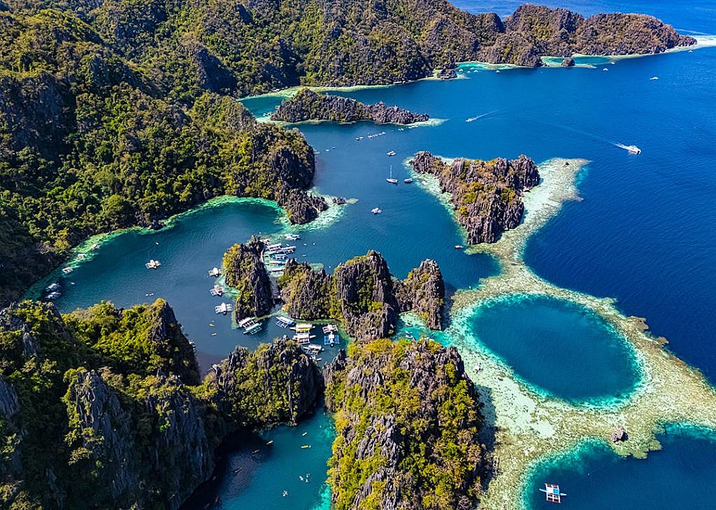 The Twin Lagoon at Coron Island in Palawan, Philippines.