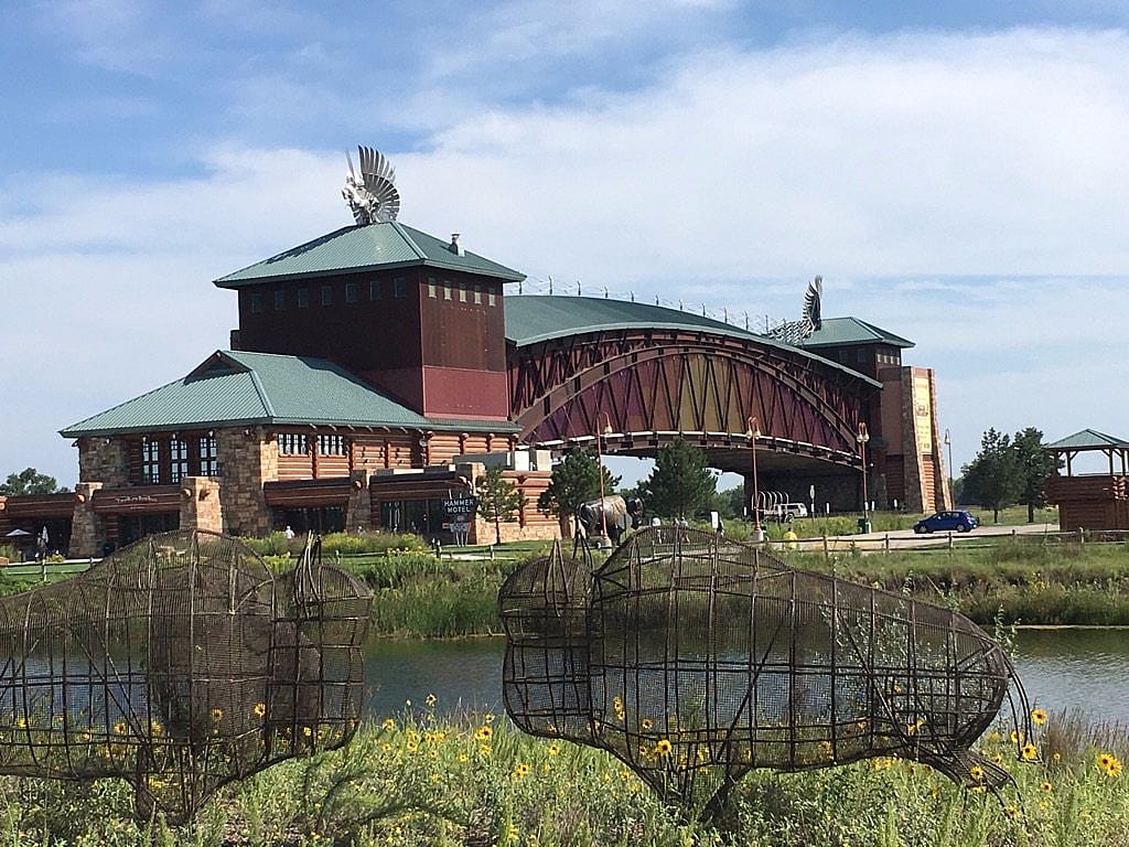 #4. Great Platte River Road Archway Monument