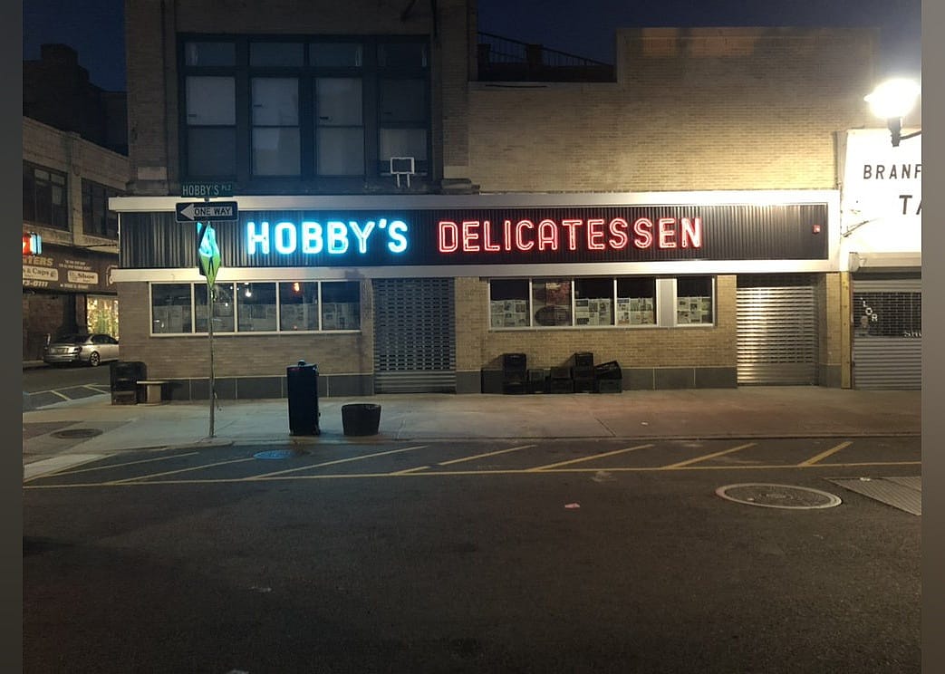 #20. Hobby's Delicatessen & Restaurant