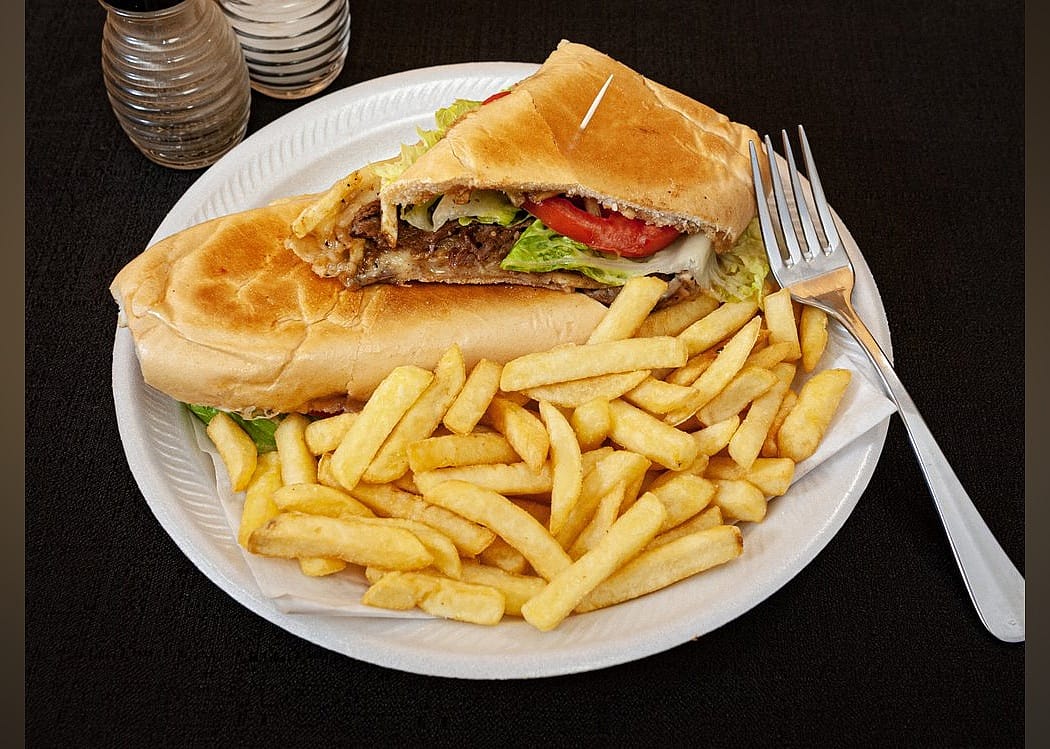 #2. Cafe Havana