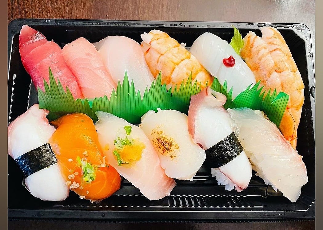 #2. Fujisan Sushi