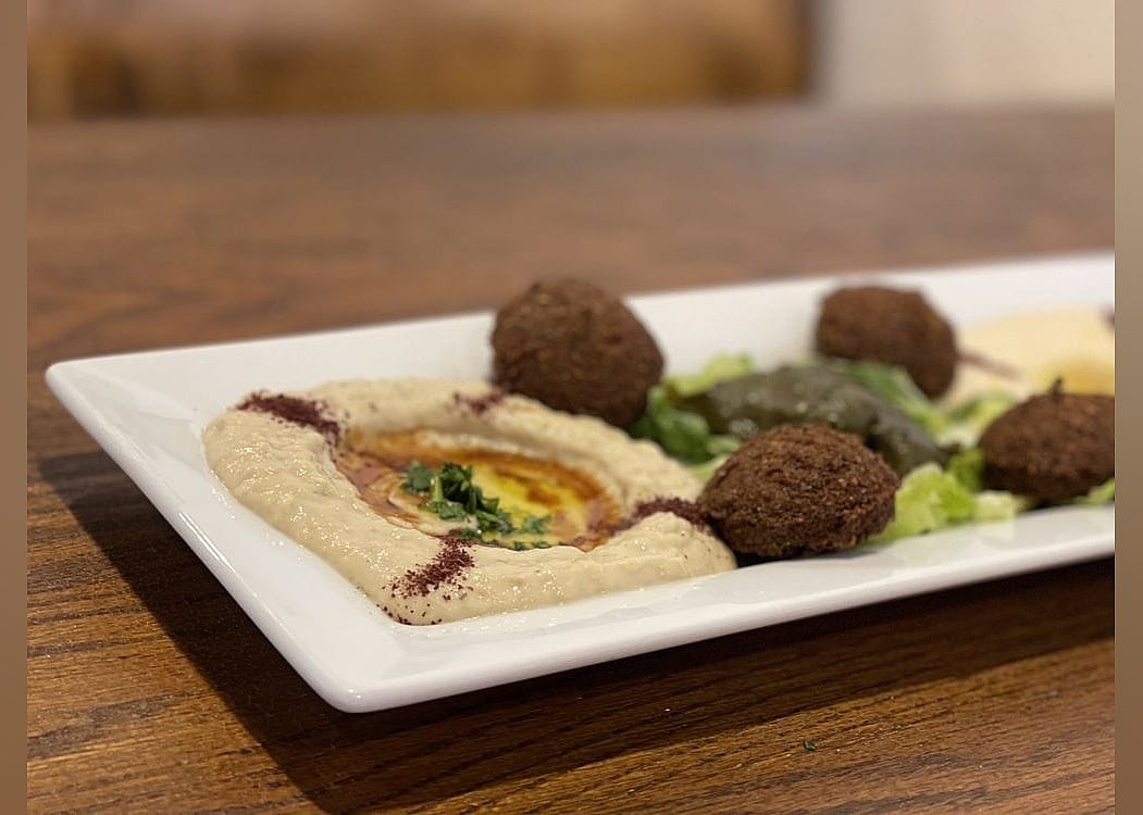 Greek: Pella Cafe