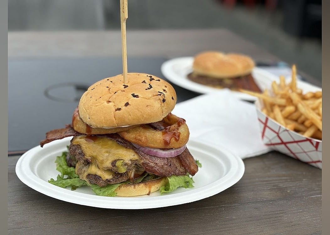 #3. Rogue Burgers