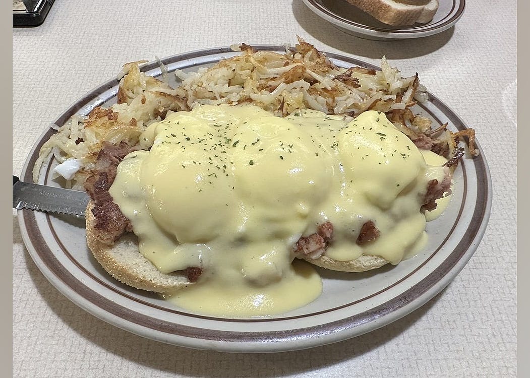 #5. Maple Tree Restaurant & Pancake House