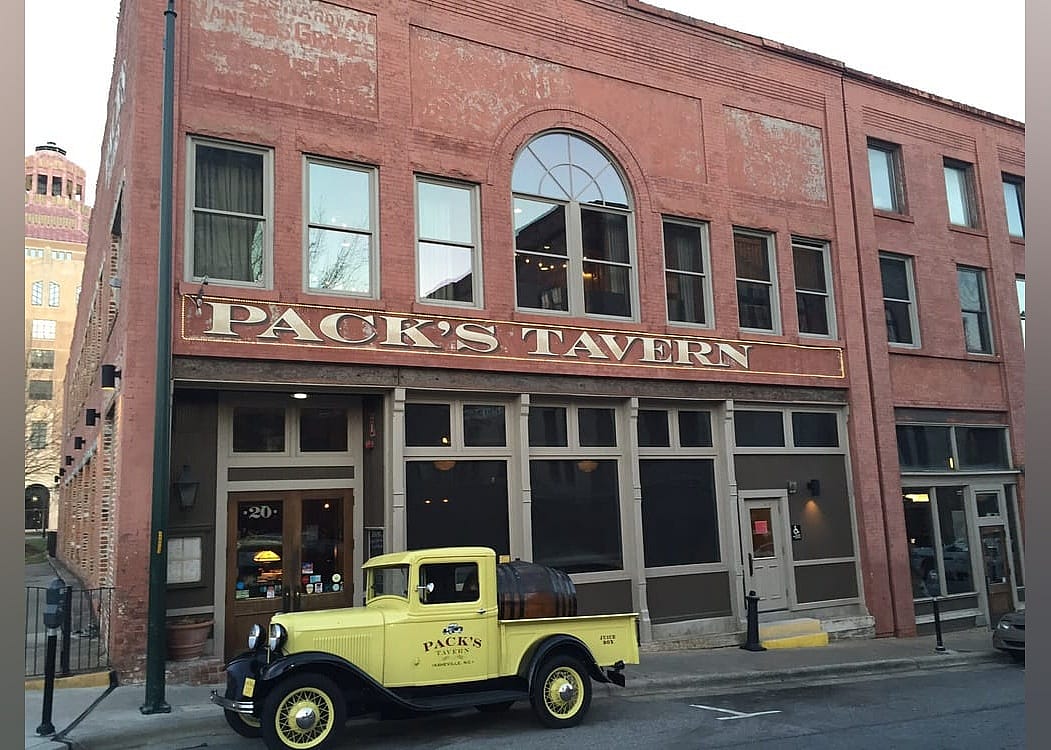 #5. Pack's Tavern