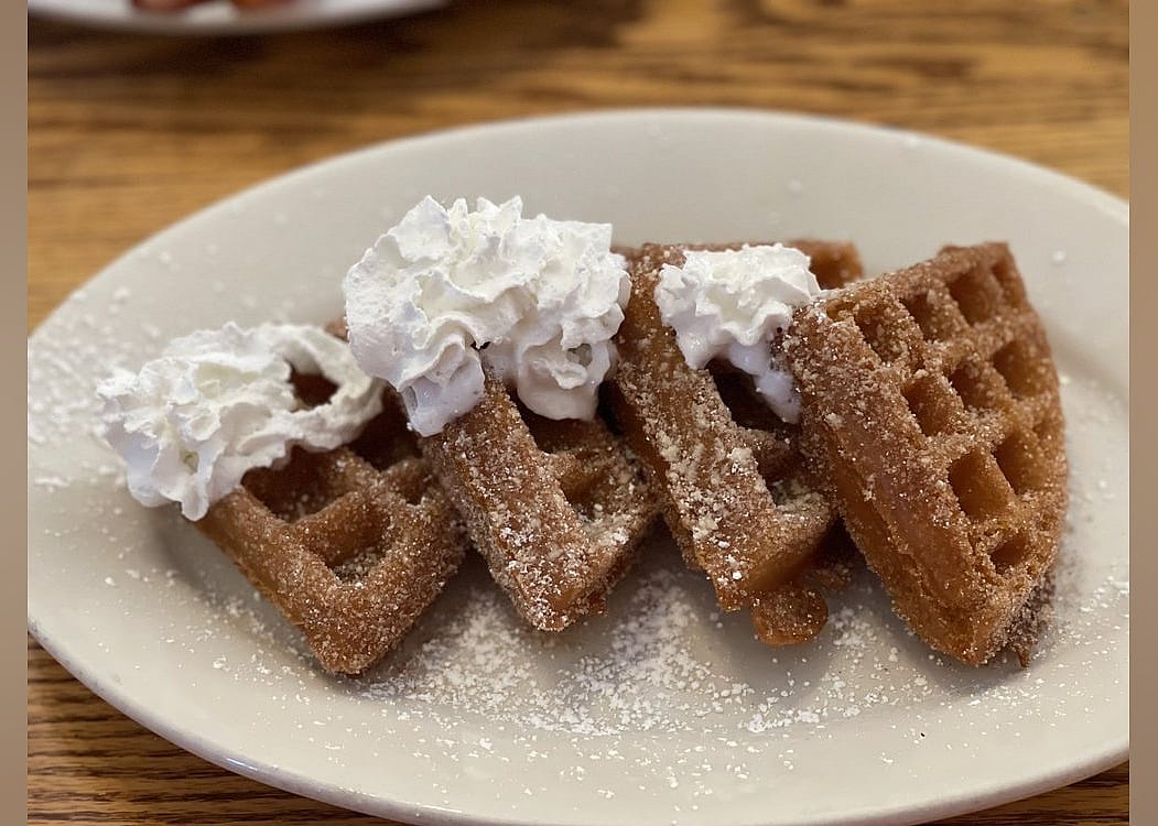 American: Main Stop on the Ave