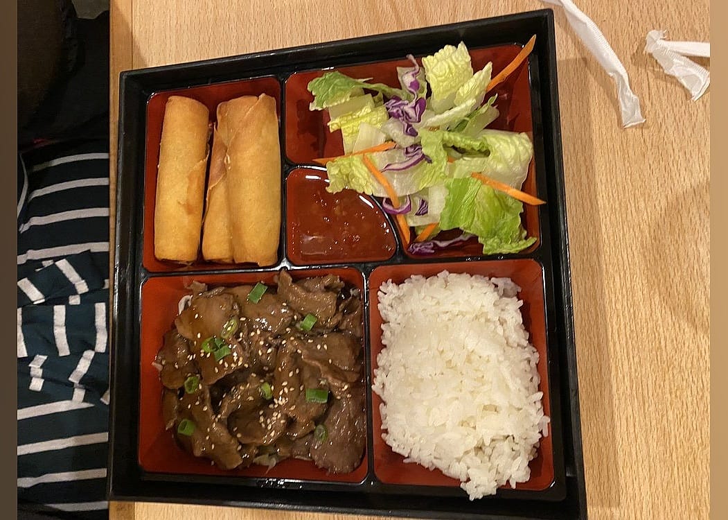 #8. Yes Restaurant Chinese & Japanese