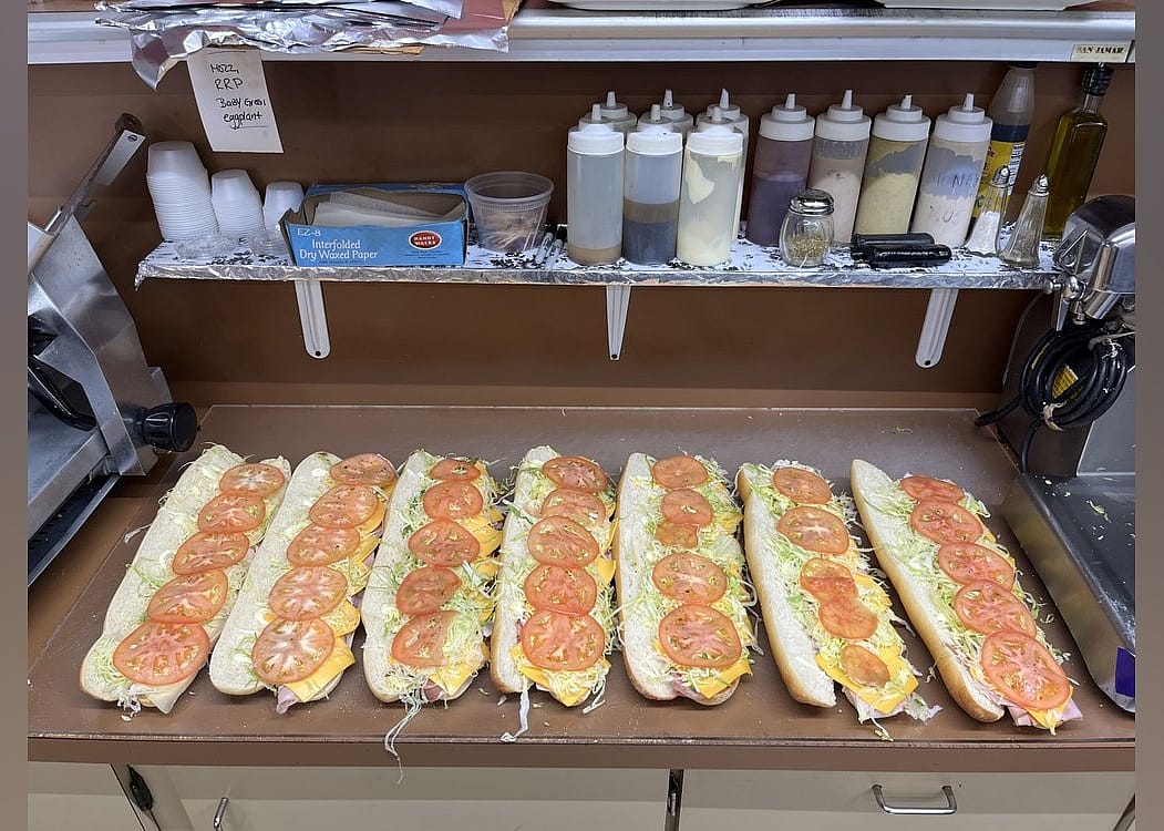 #24. Nonno's Pizzeria Deli & Catering