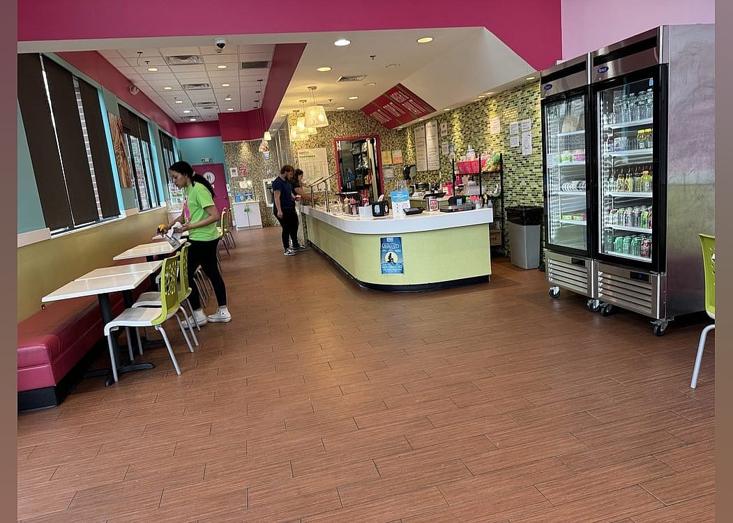 #7. sweetFrog Premium Frozen yogurt