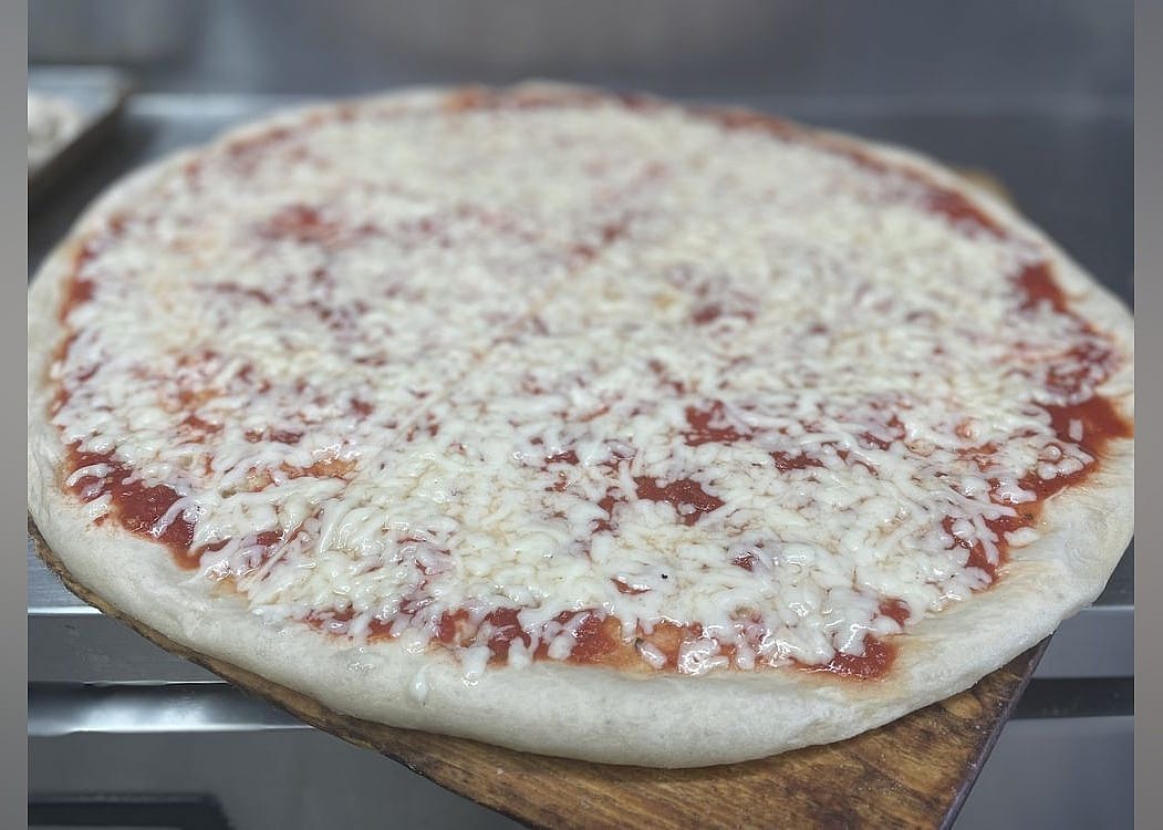 #27. Fabio's Pizza  Delivery