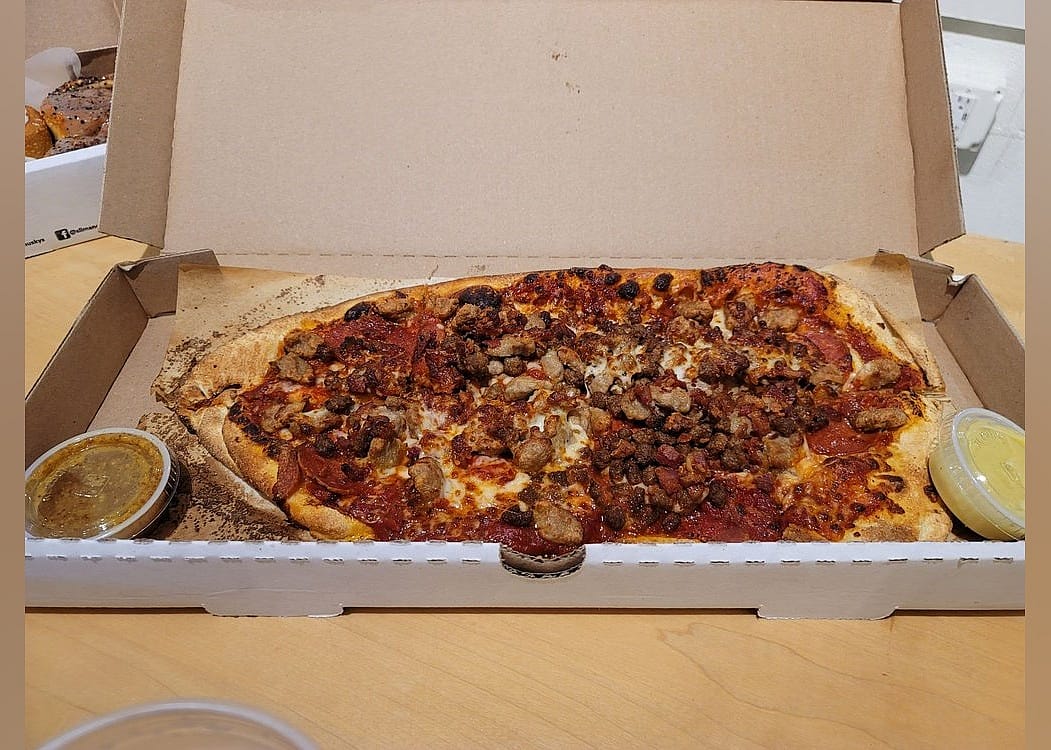 #17. Slim & Husky's Pizza Beeria