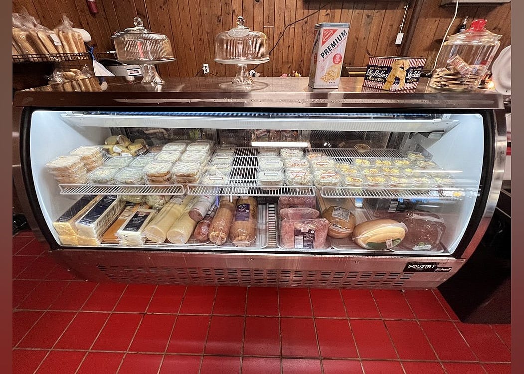 #2. Parton's Deli