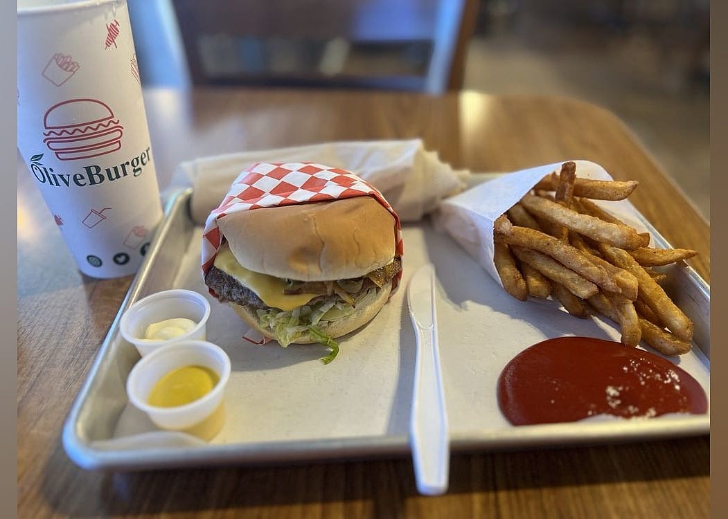 #15. Olive Burger