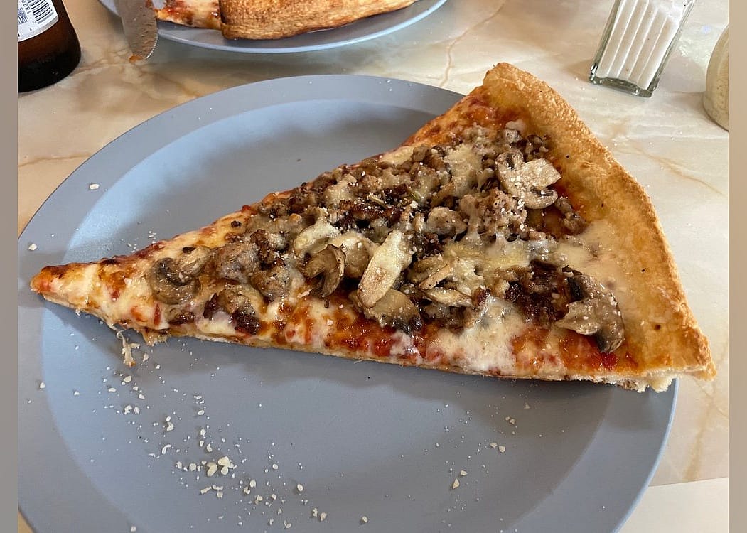 #15. Brothers Pizza