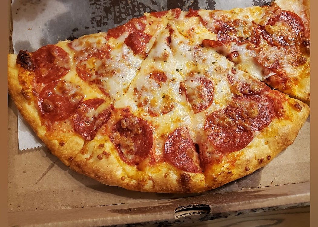 #2. Italian Pizza Pub