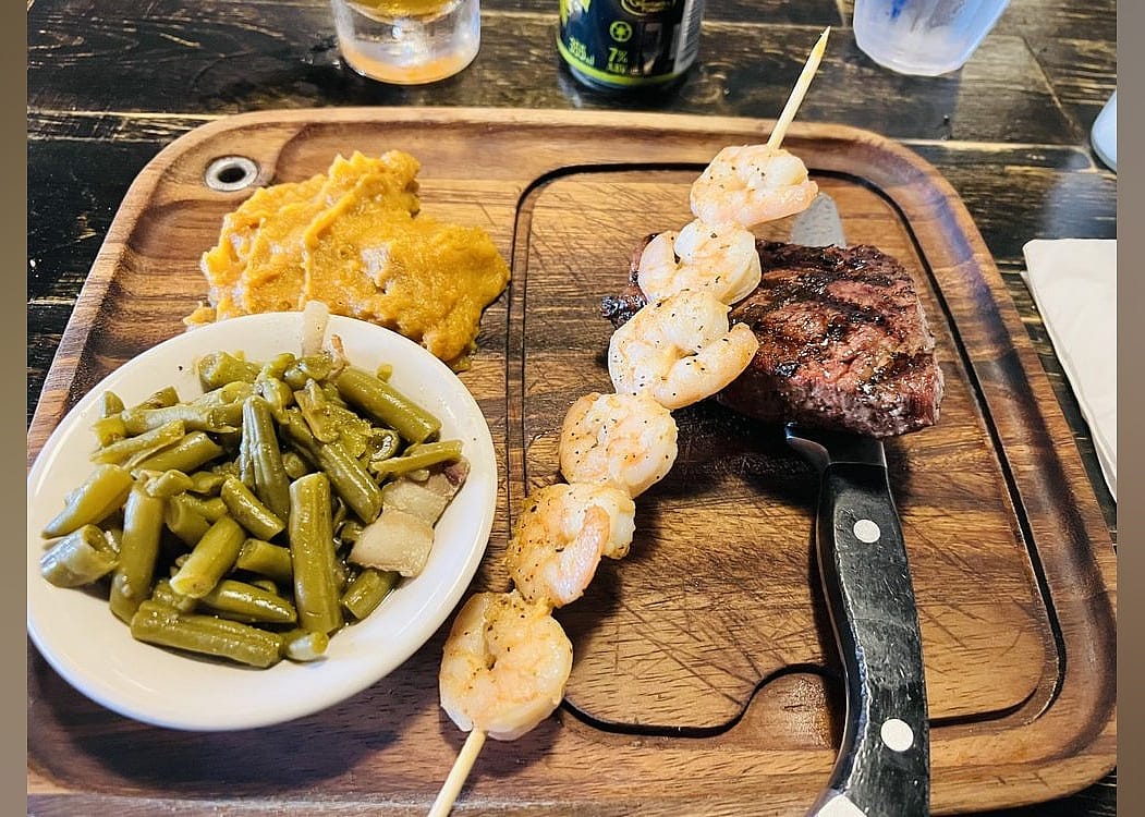 American: City Walk of Owensboro