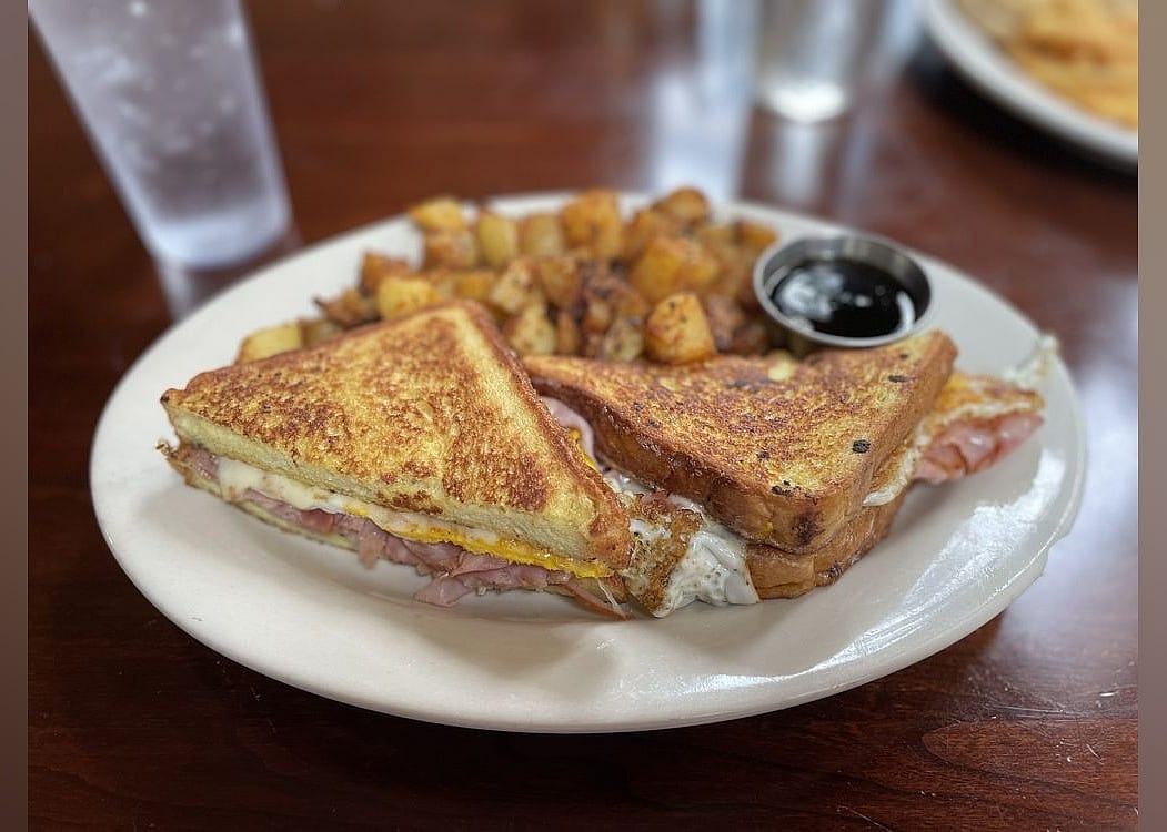 #3. Iron Gate Cafe