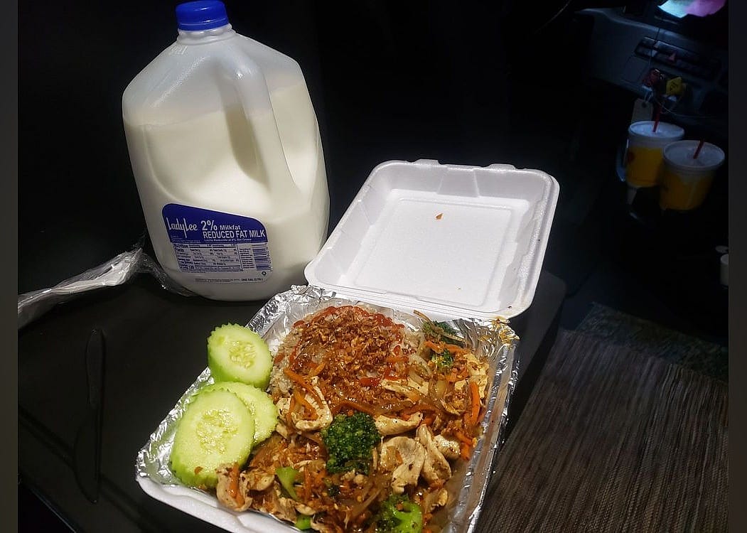 Thai: Pattys Thai Kitchen