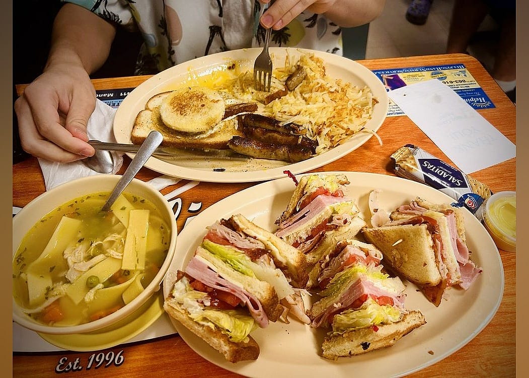 #21. Charlie's Family Restaurant