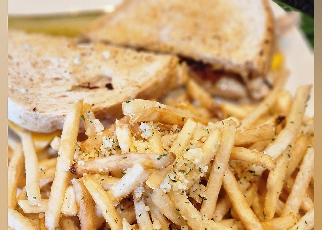 #4. Figmor Cafe and Eatery