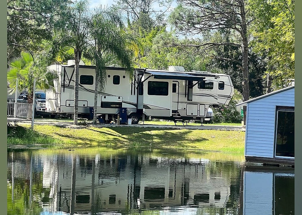 #3. Bare RV Resort