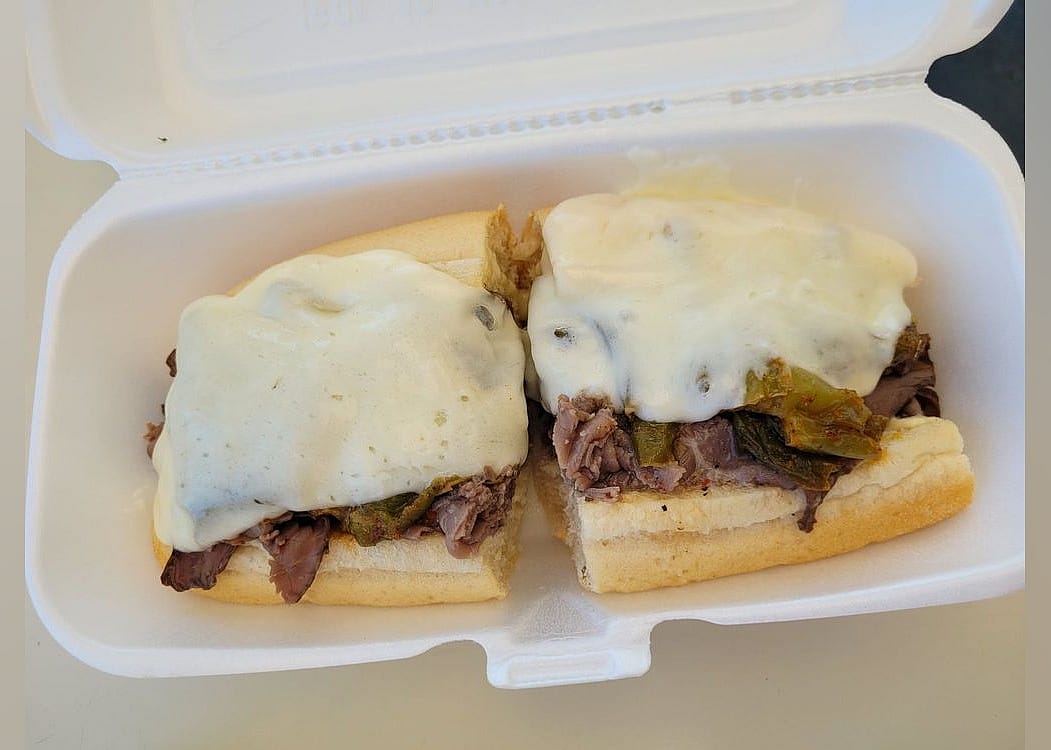#4. Hansen's Manhattan Deli