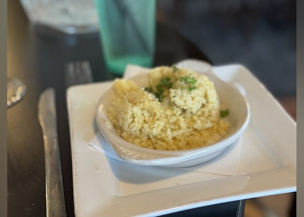#13. Cafe Lola