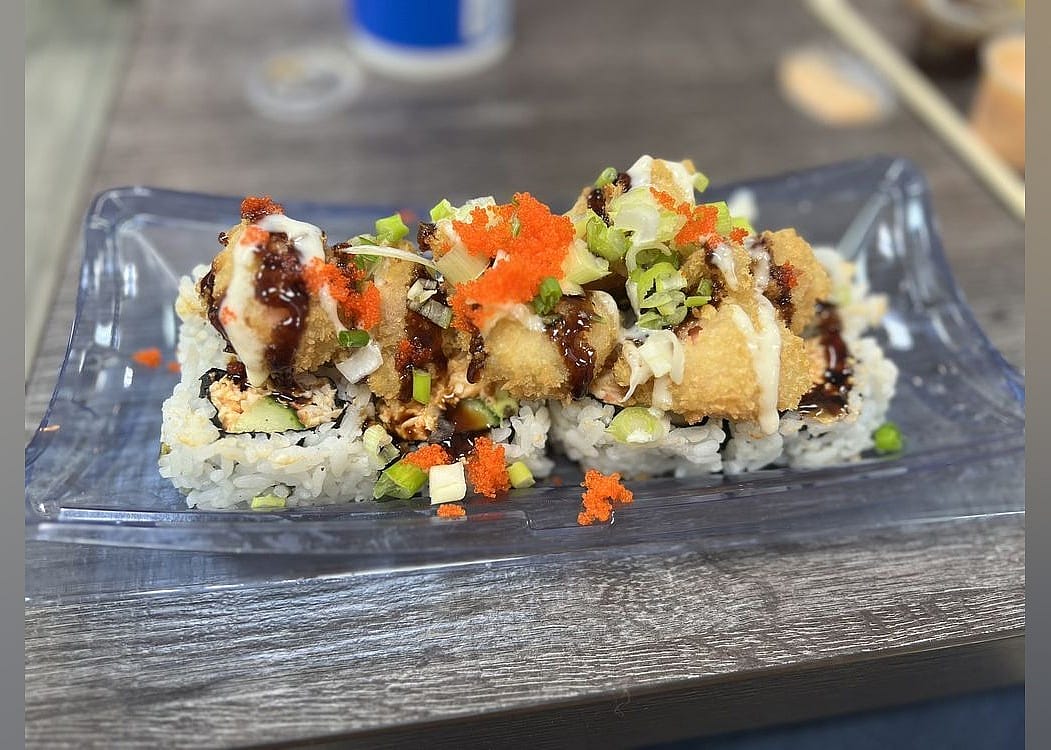 #3. Sushi & Noodle