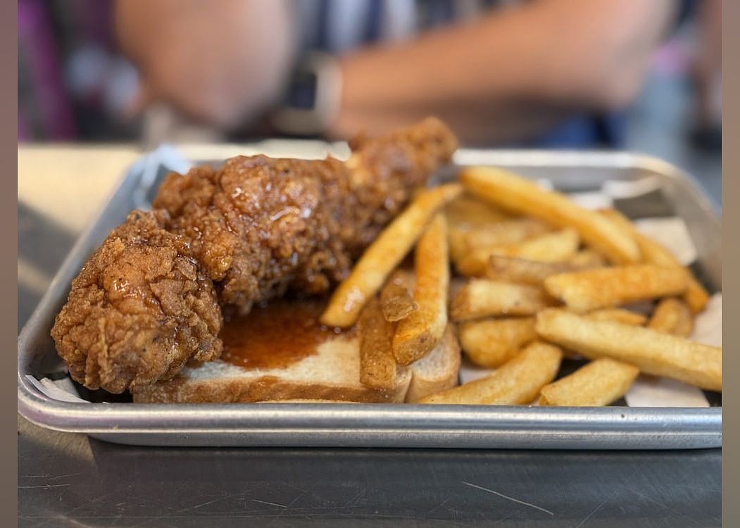 American: LoveBird - Almost Famous Chicken