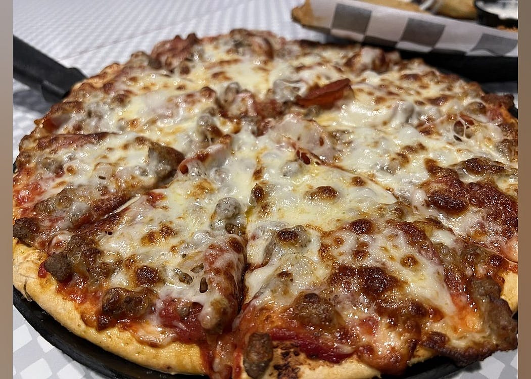 #17. Mama's Pizza
