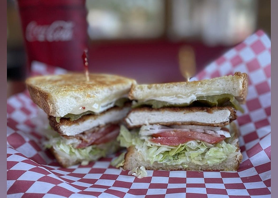 #1. Deano's Diner