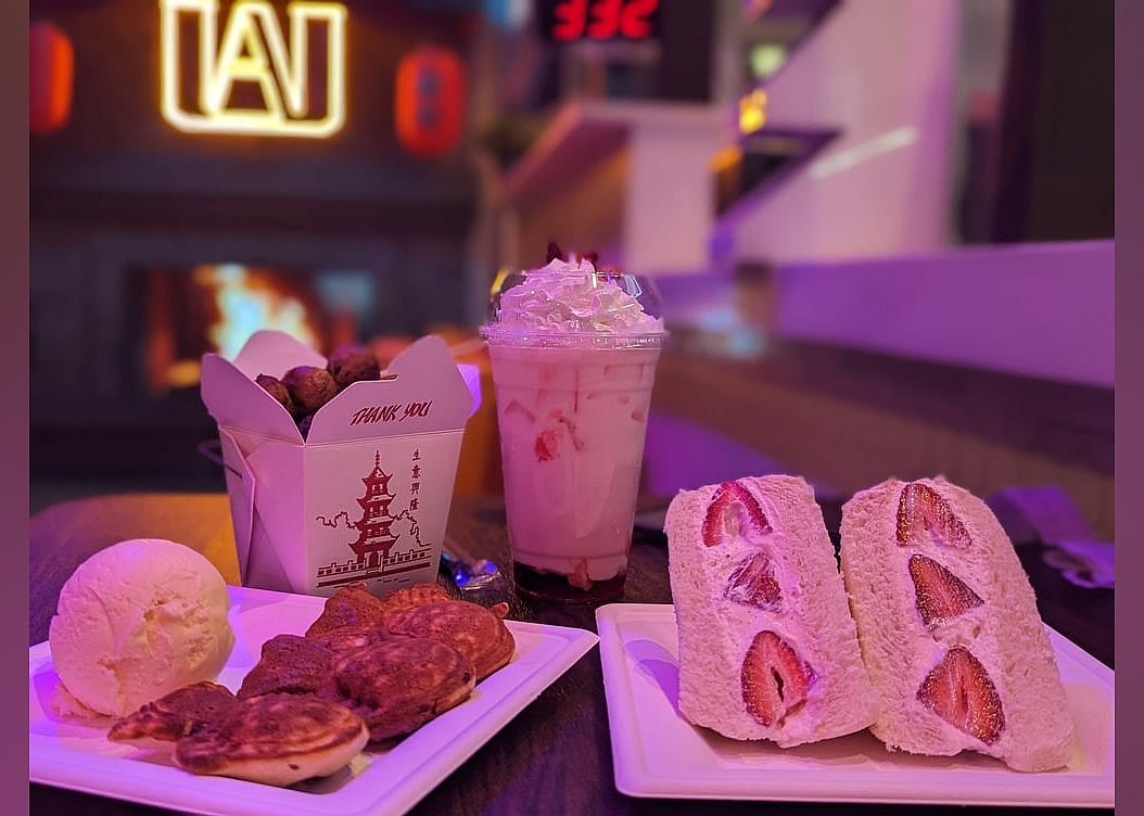 #16. Popfancy Dessert Bar