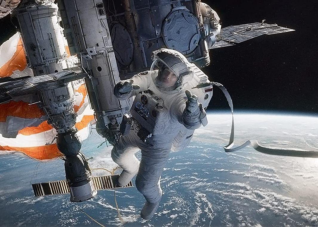 #26. Gravity (2013)