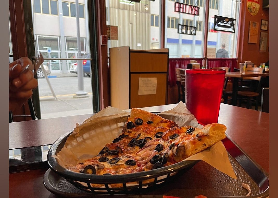 #12. Uncle Joe's Pizzeria Downtown