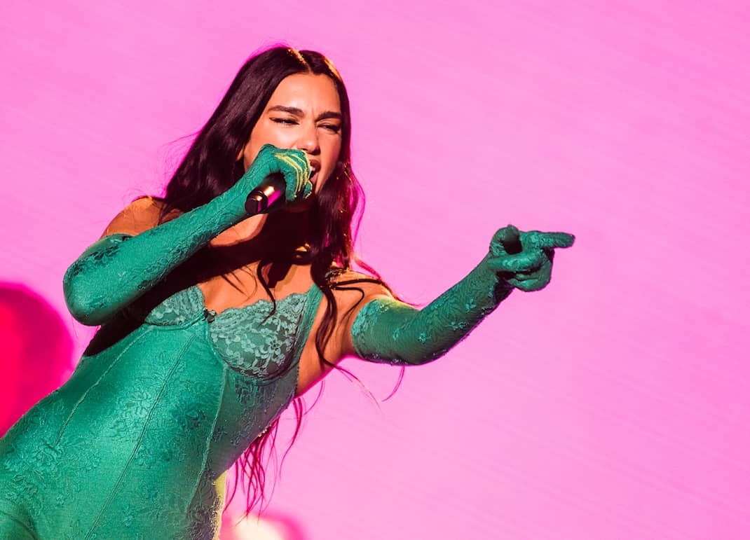 2021: 'Levitating' by Dua Lipa