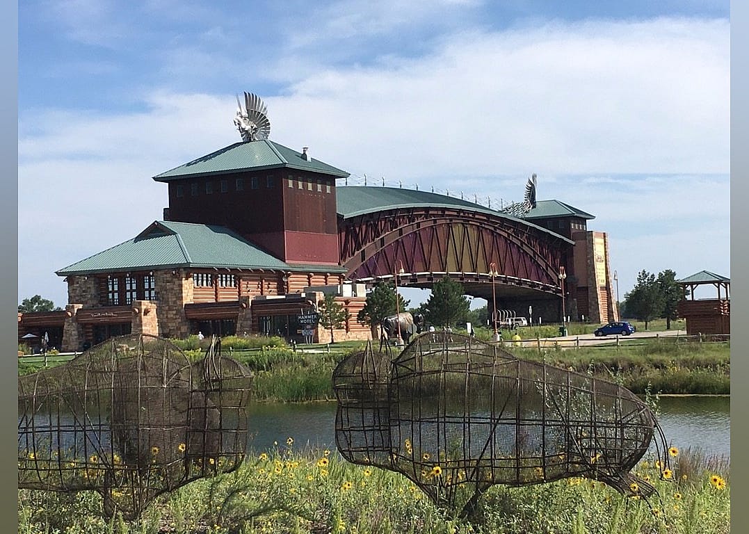 #5. Great Platte River Road Archway Monument