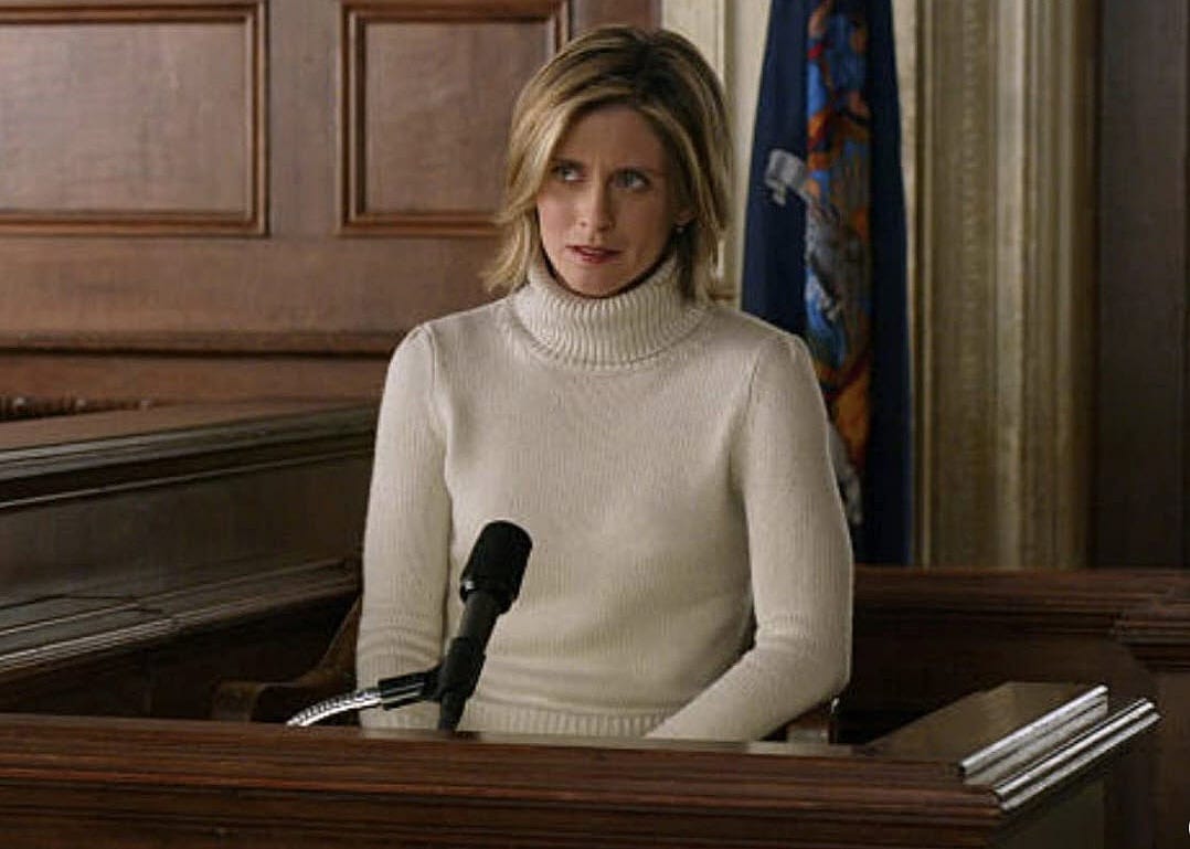 Helen Slater in a scene from "Law & Order: Special Victims Unit"