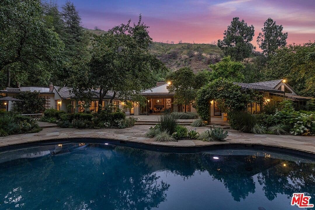 #22. 3099 Mandeville Canyon Rd, Los Angeles