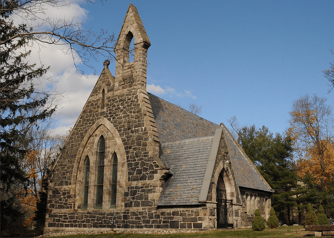 New Jersey: Alpine Community Church