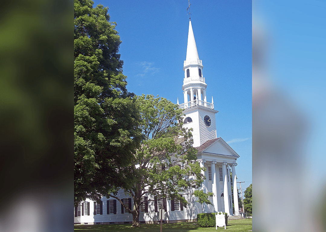 Connecticut: First Congregational Church of Litchfield