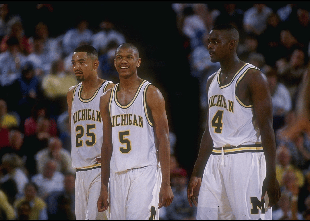 Chris Webber calls a timeout