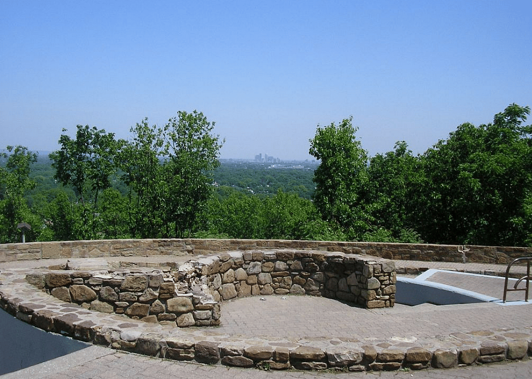 #3. Iroquois Park