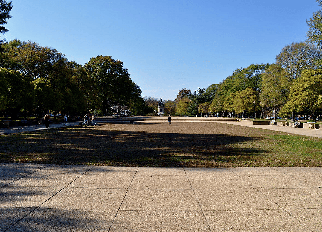 #6. Lincoln Park