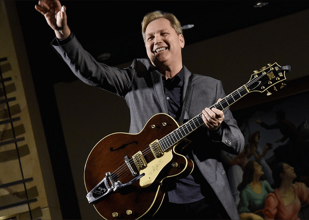 #44. Steve Wariner (tie)