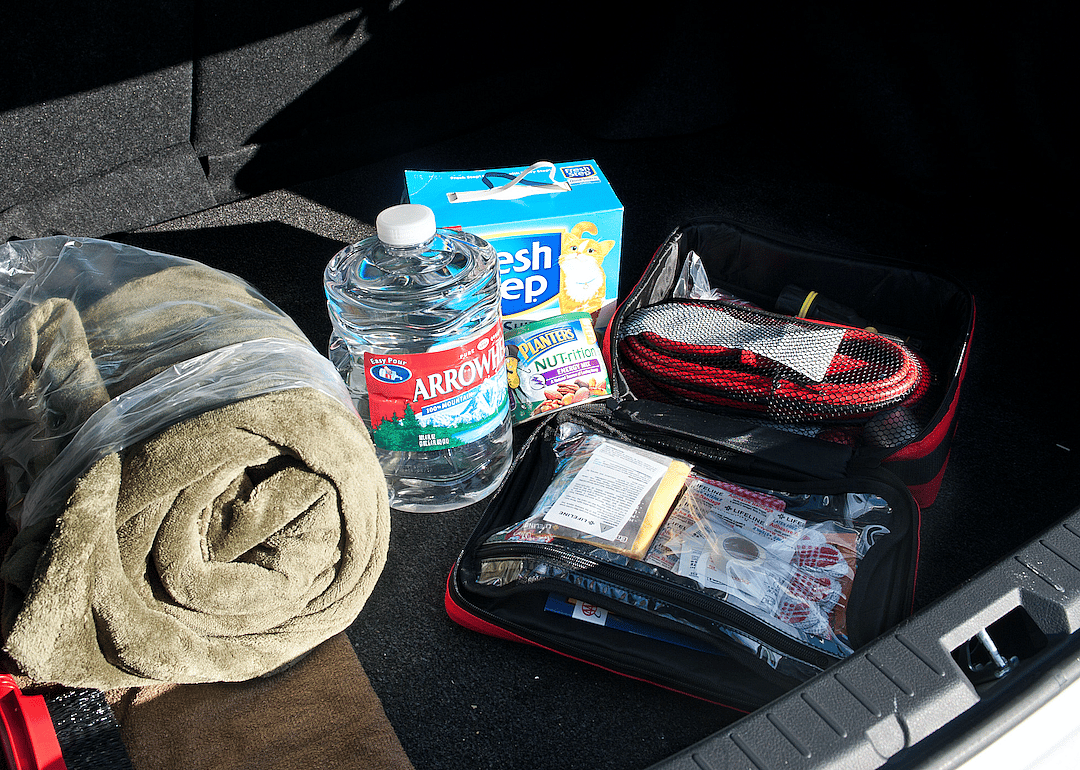 Build an emergency car kit