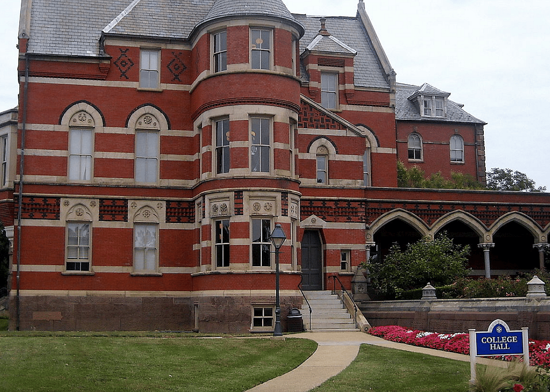 #82. Gallaudet University